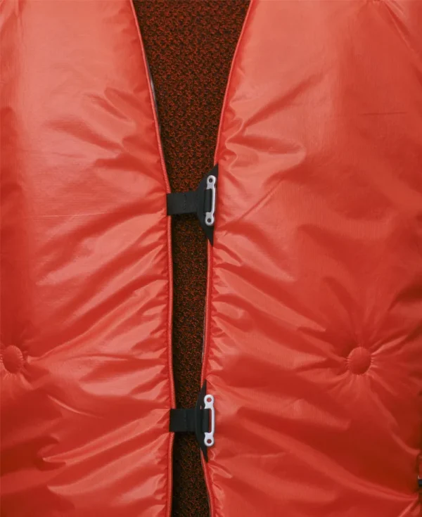 GOLDWIN 0 Synthetic Insulated Vest – Scarlet