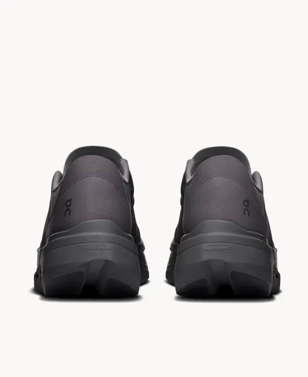 ON RUNNING Cloudboom Volt x PAF Embre Pebble