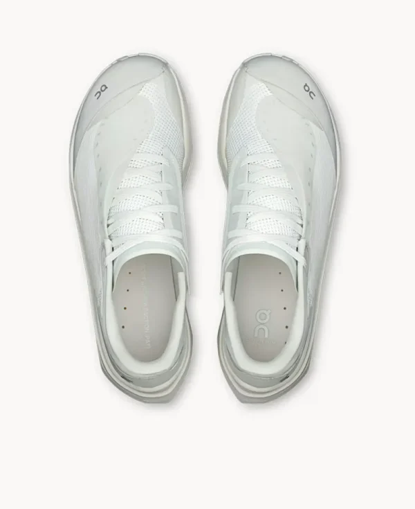 ON RUNNING Cloudboom Volt x PAF White Gale