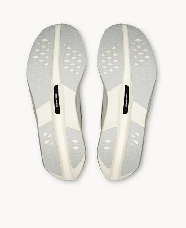 ON RUNNING Cloudboom Volt x PAF White Gale