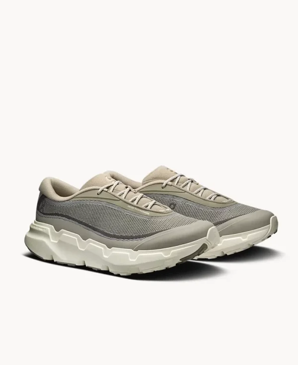 ON RUNNING Cloudsoma Hike 1 – Brume Ghost