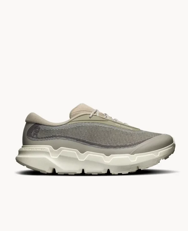 ON RUNNING Cloudsoma Hike 1 – Brume Ghost