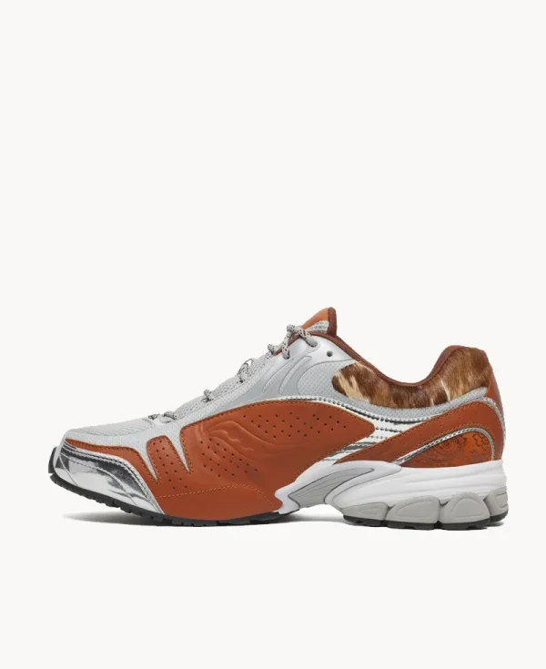 SAUCONY ProGrid V2 – Silver Glove